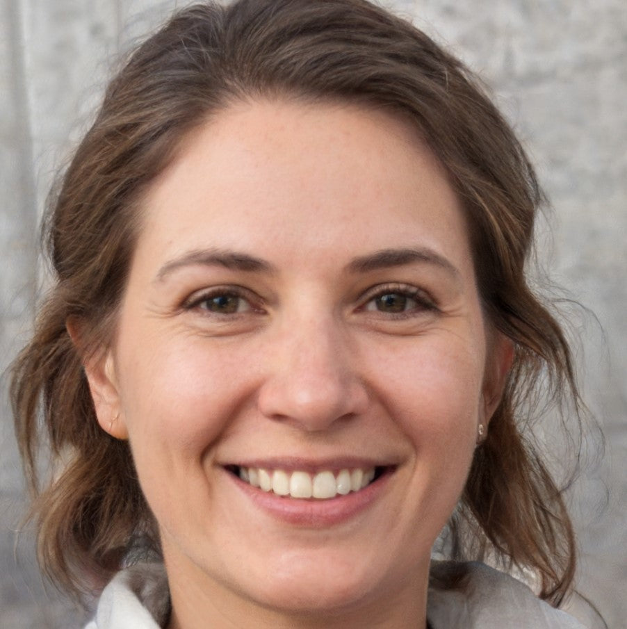 <em>Paola</em>