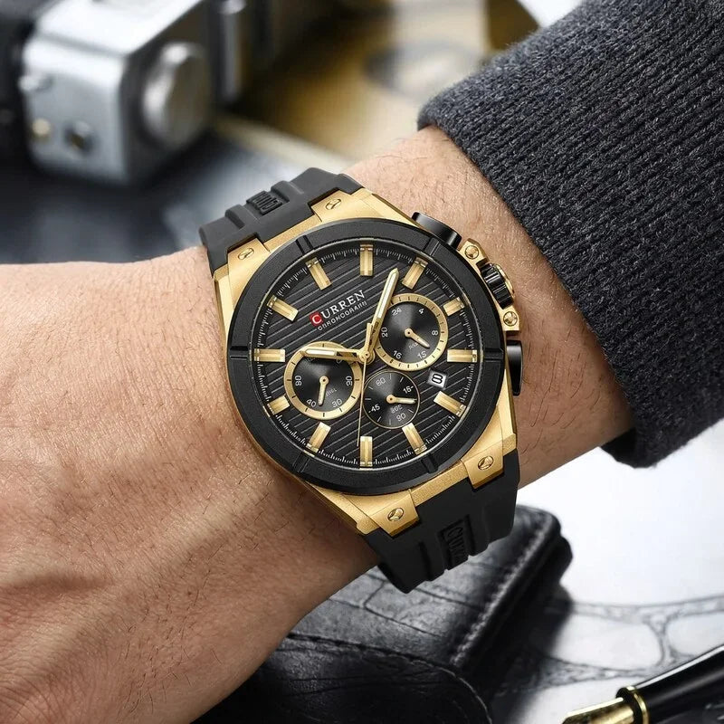 in_use_negro_dorado