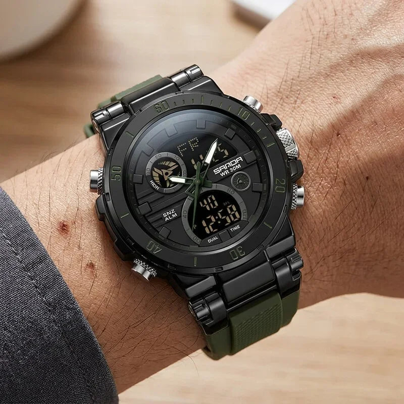 in_use_negro_verde